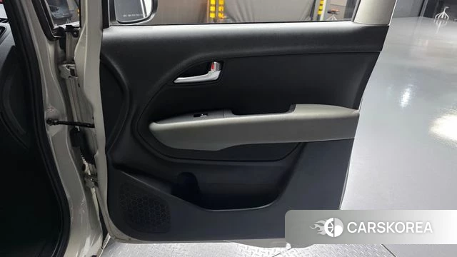 Kia The New Kia Ray id 4554480 из Кореи 17