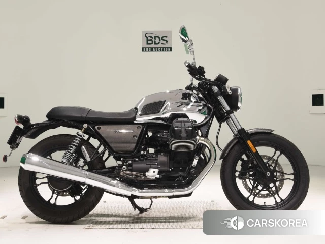 Проданный OTHER MOTO GUZZI V73 CARBON CAR IN 2021 из Японии, фото 2