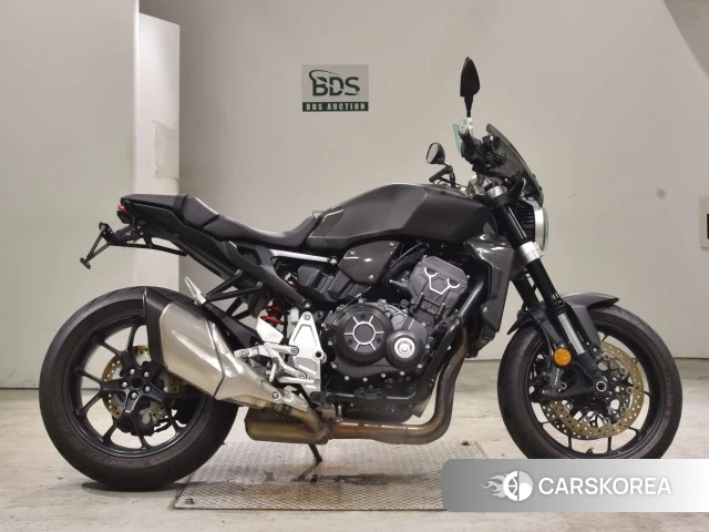 Проданный Honda CB1000R 2018 из Японии