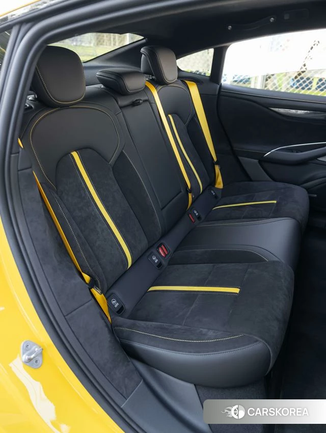 Xiaomi Car Xiaomi SU7 Ultra id 3908783 из Китая 17