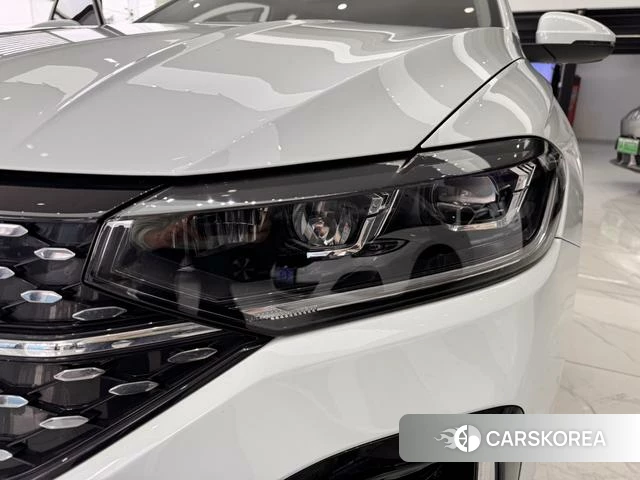 Volkswagen Lavida id 4261846 из Китая 17