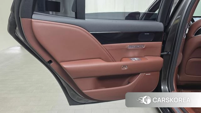 Genesis G90 (RS4) id 4783210 из Кореи 17