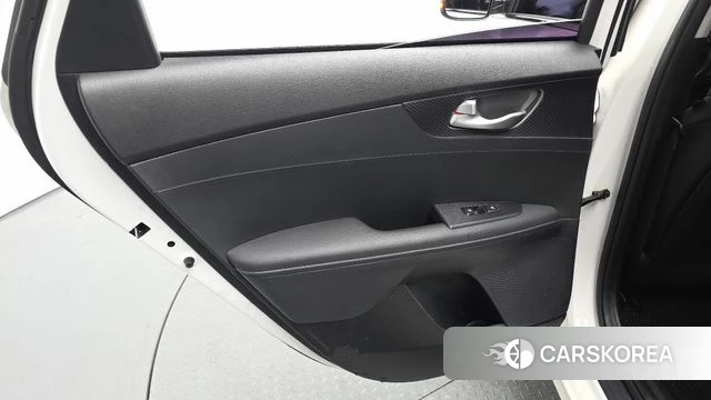 Kia Come New K3 id 4203760 из Кореи 17