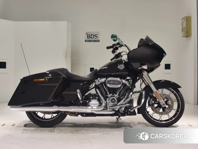 Проданный Harley-Davidson Road Glide FLTRXS1870 2021 из Японии