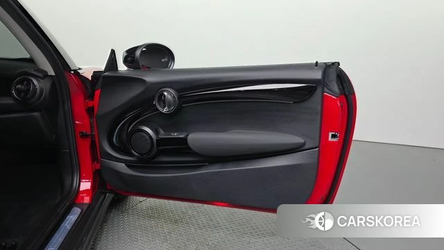 Mini Cooper id 4230985 из Кореи 17