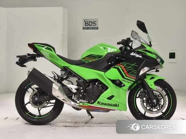 Проданный Kawasaki NINJA 400 2023 из Японии