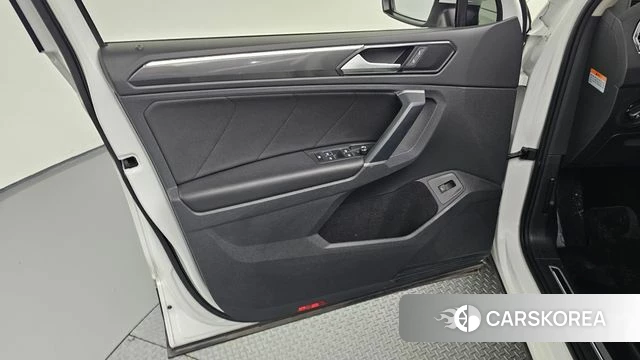 Volkswagen Tiguan second Generation id 4596200 из Кореи 17