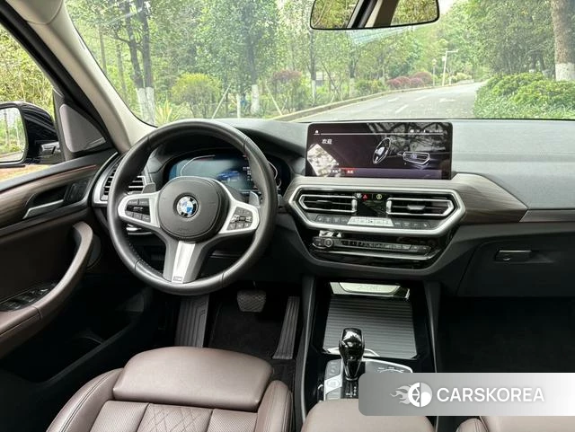 BMW X3 id 4380410 из Китая 17