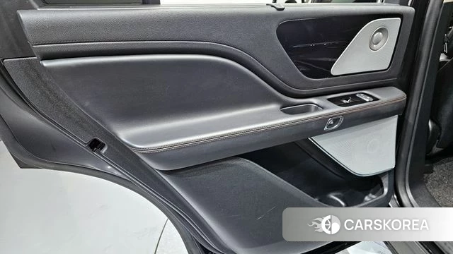 Lincoln Aviator 2nd generation id 4324460 из Кореи 17