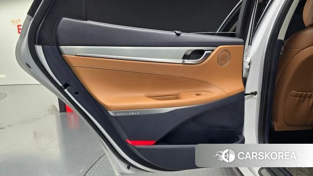 Hyundai Grandeur IG id 4285558 из Кореи 17