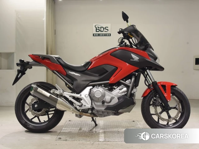 Проданный Honda NC700X 2012 из Японии