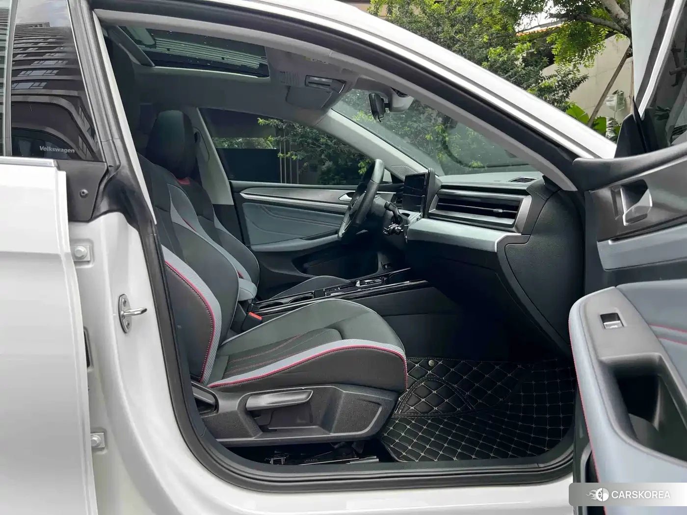 Volkswagen Lamando id 4629566 из Китая 17