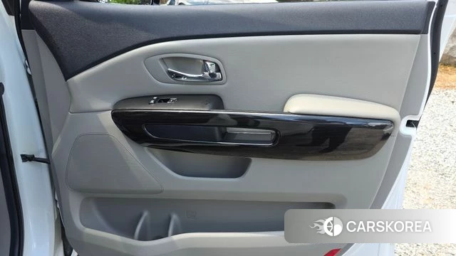 Kia The New Carnival id 4642766 из Кореи 17