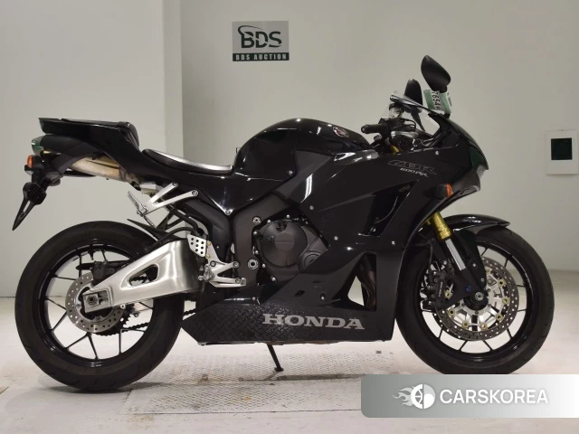 Проданный Honda CBR600RR 2016 из Японии, фото 2