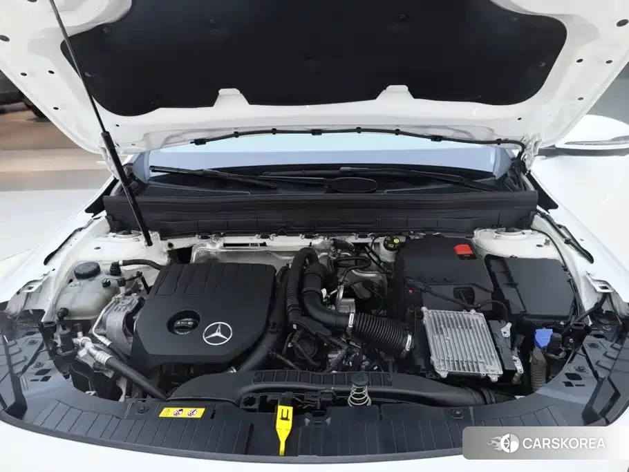 Mercedes-Benz GLB id 4680463 из Китая 17