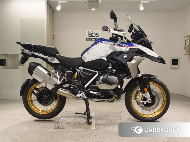 Проданный BMW R1250GS 2019 из Японии