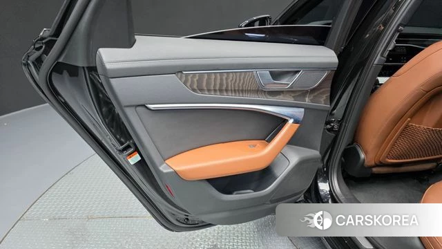 Audi A6 (C8) id 4594361 из Кореи 17