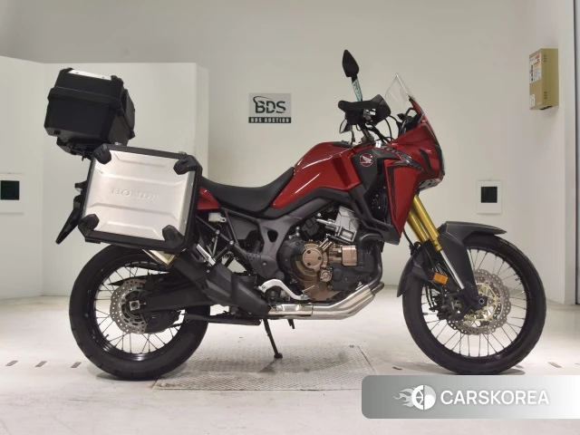Проданный Honda CRF1000L AFRICA TWIN 2017 из Японии