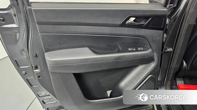 Ssangyong Rexton Sports Cannes id 4196523 из Кореи 17