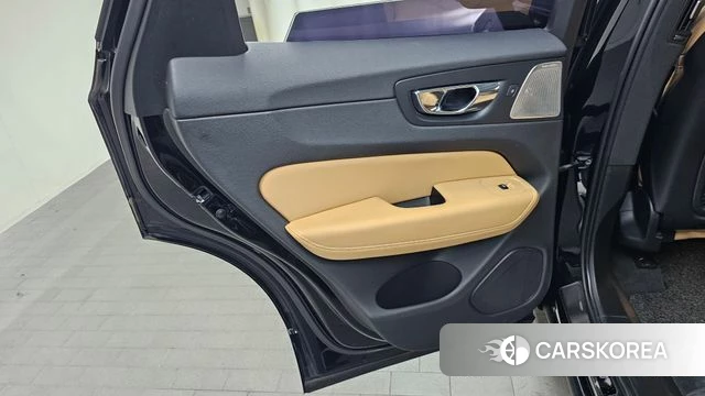 Volvo XC60 second Generation id 4604945 из Кореи 17