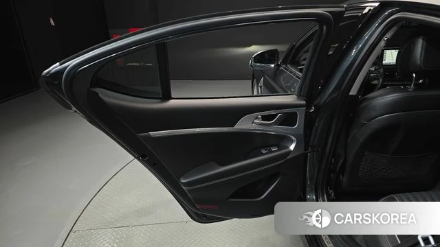 Genesis G70 id 4477619 из Кореи 17