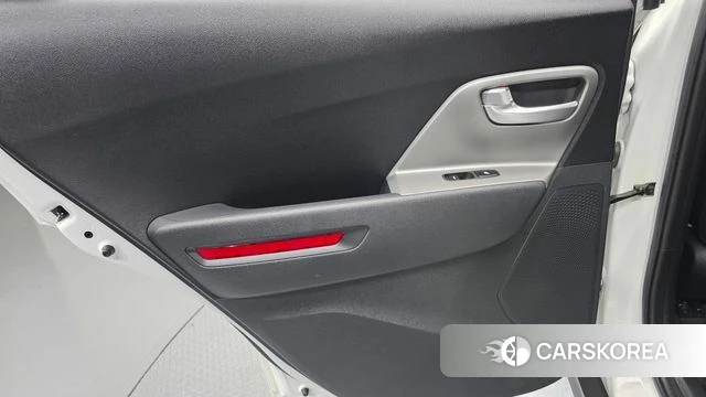 Kia Niro Plus id 4624263 из Кореи 17