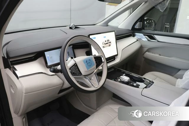 Volvo EM90 id 3920179 из Китая 17