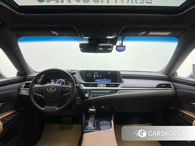 Lexus ES id 4262604 из Китая 17