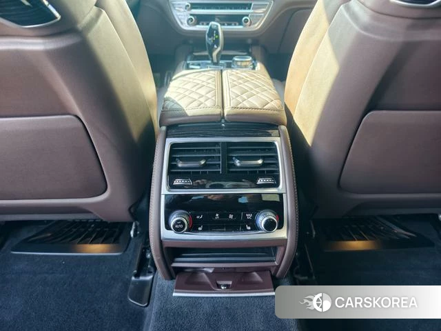 BMW 7 series id 4208701 из Китая 17
