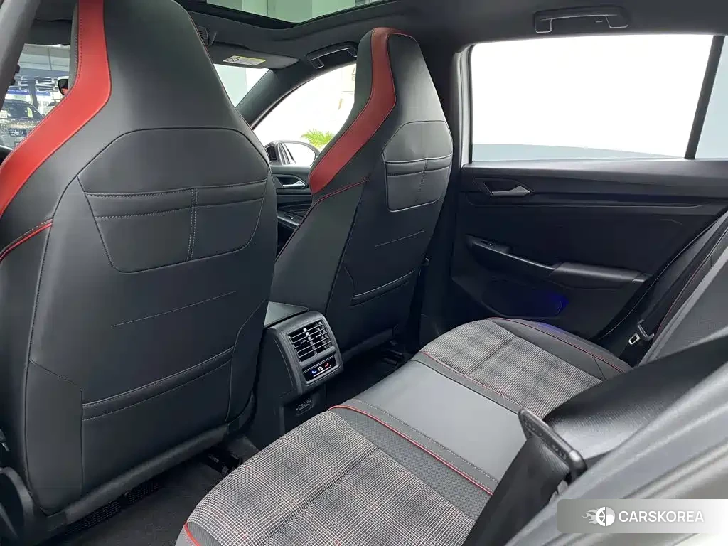 Volkswagen Golf id 4669365 из Китая 17
