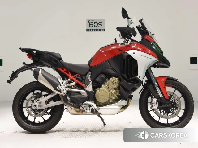 Проданный Ducati MULTISTRADA V4 S 2022 из Японии