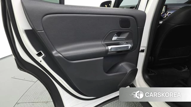 Mercedes-Benz EQB X243 id 4244094 из Кореи 17