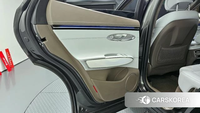 Genesis GV70 id 4387940 из Кореи 17