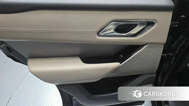Land Rover Range Rover Velar id 4435633 из Кореи 17