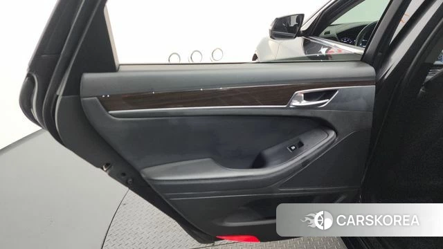 Genesis G80 id 4615437 из Кореи 17