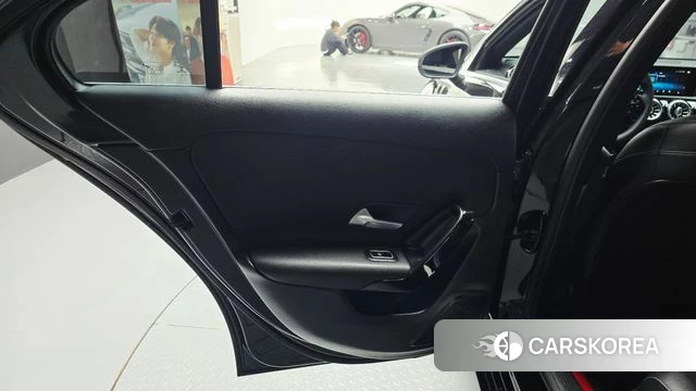 Mercedes-Benz A-Class W177 id 4187788 из Кореи 17