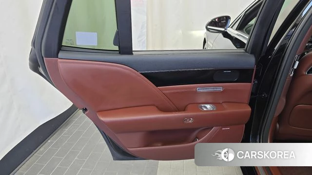 Genesis G90 (RS4) id 4774690 из Кореи 17