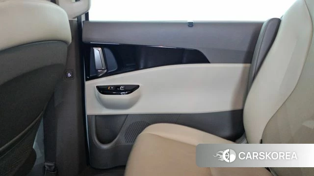Kia Carnival 4th generation id 4369427 из Кореи 17
