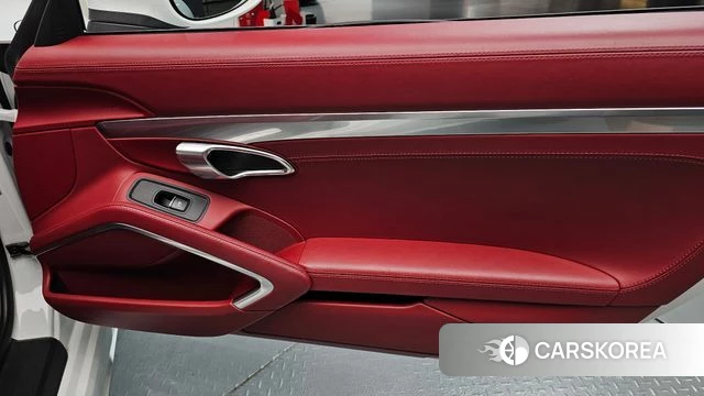 Porsche 718 Boxster id 4610028 из Кореи 17