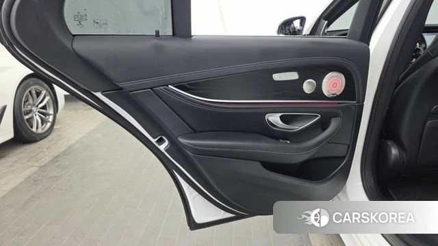 Mercedes-Benz E-Class W213 id 4720987 из Кореи 17