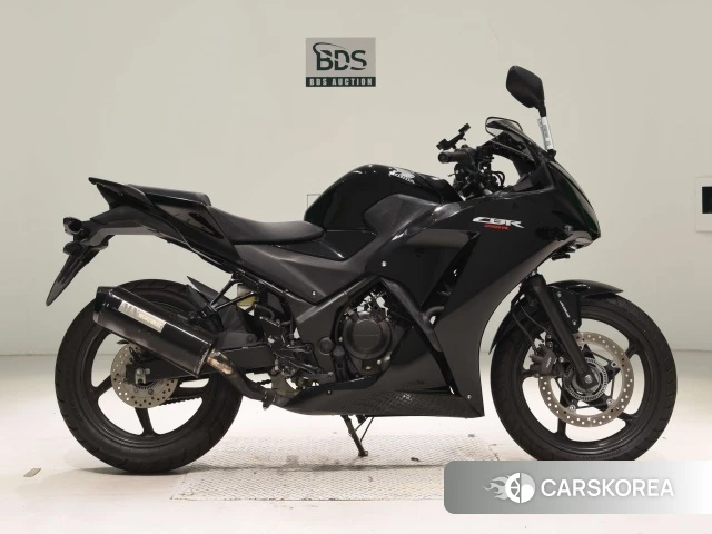 Проданный Honda CBR250R ABS 2015 из Японии, фото 2