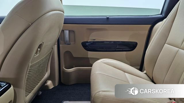 Kia The New Carnival id 4496895 из Кореи 17