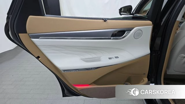 Hyundai The New Grandeur IG id 4693248 из Кореи 17