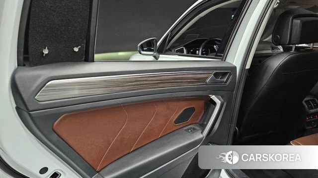 Volkswagen Tiguan Allspace id 4428287 из Кореи 17