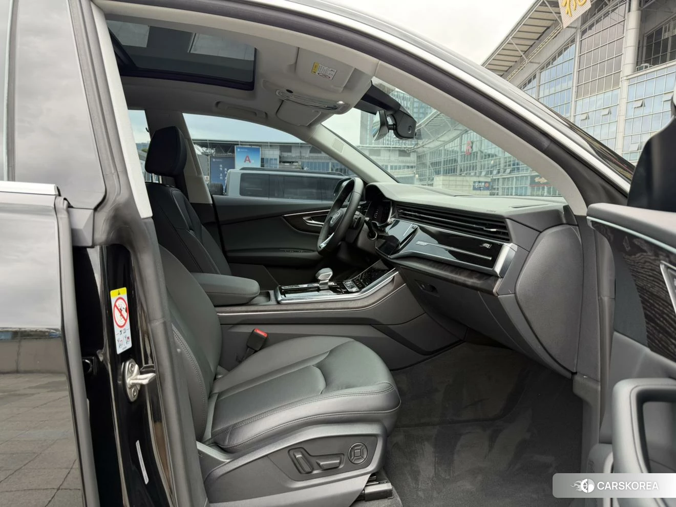 Audi Q8 id 4461864 из Китая 17