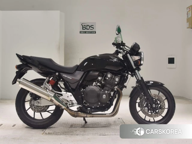 Проданный Honda CB400SF ABS 2020 из Японии