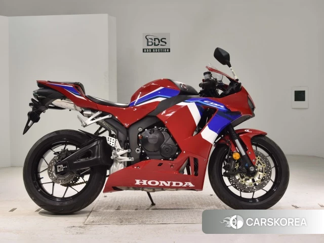 Проданный Honda CBR600RR ABS 2022 из Японии