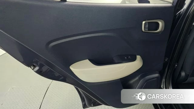 Hyundai Venue id 4409778 из Кореи 17