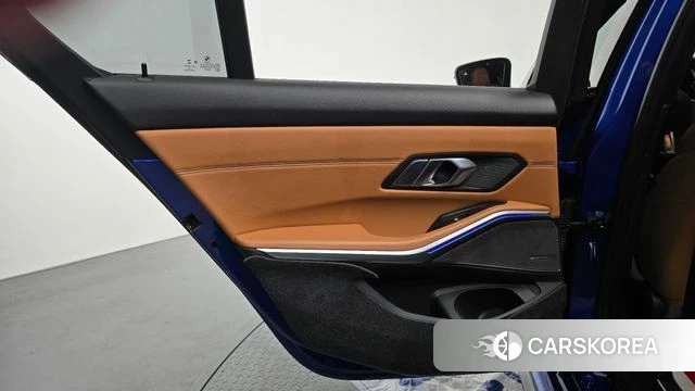 BMW 3 Series (G20) id 4672447 из Кореи 17