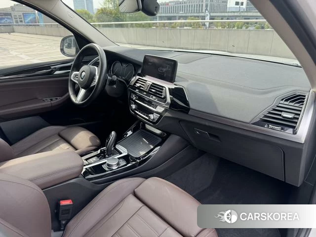 BMW X3 id 4211898 из Китая 17